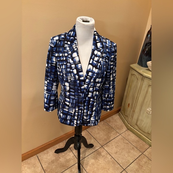 Kasper Women’s Blue & White Blazer Suit Jacket Abstract Print Size 12 - Picture 1 of 5